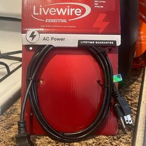 Livewire musical cabal lifetime warranty 8FT IEC C13 NEMA 515P MALE